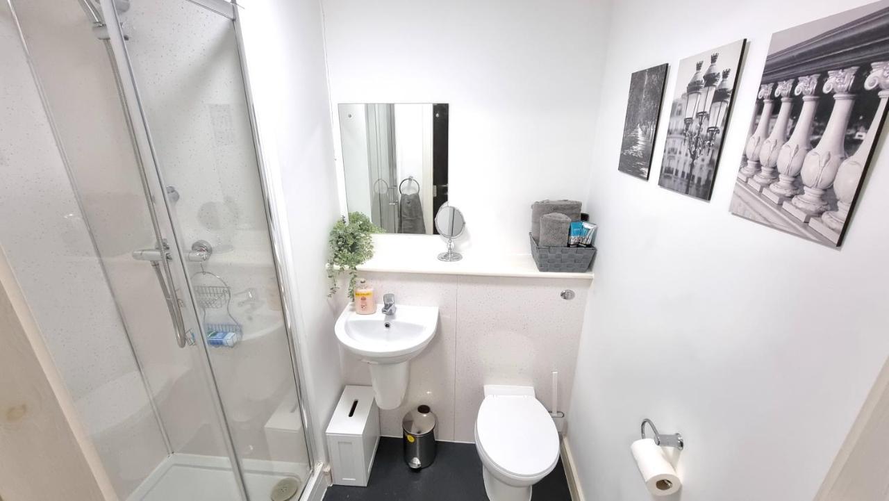Spacious City Studio / Wifi / Parking 利物浦 外观 照片